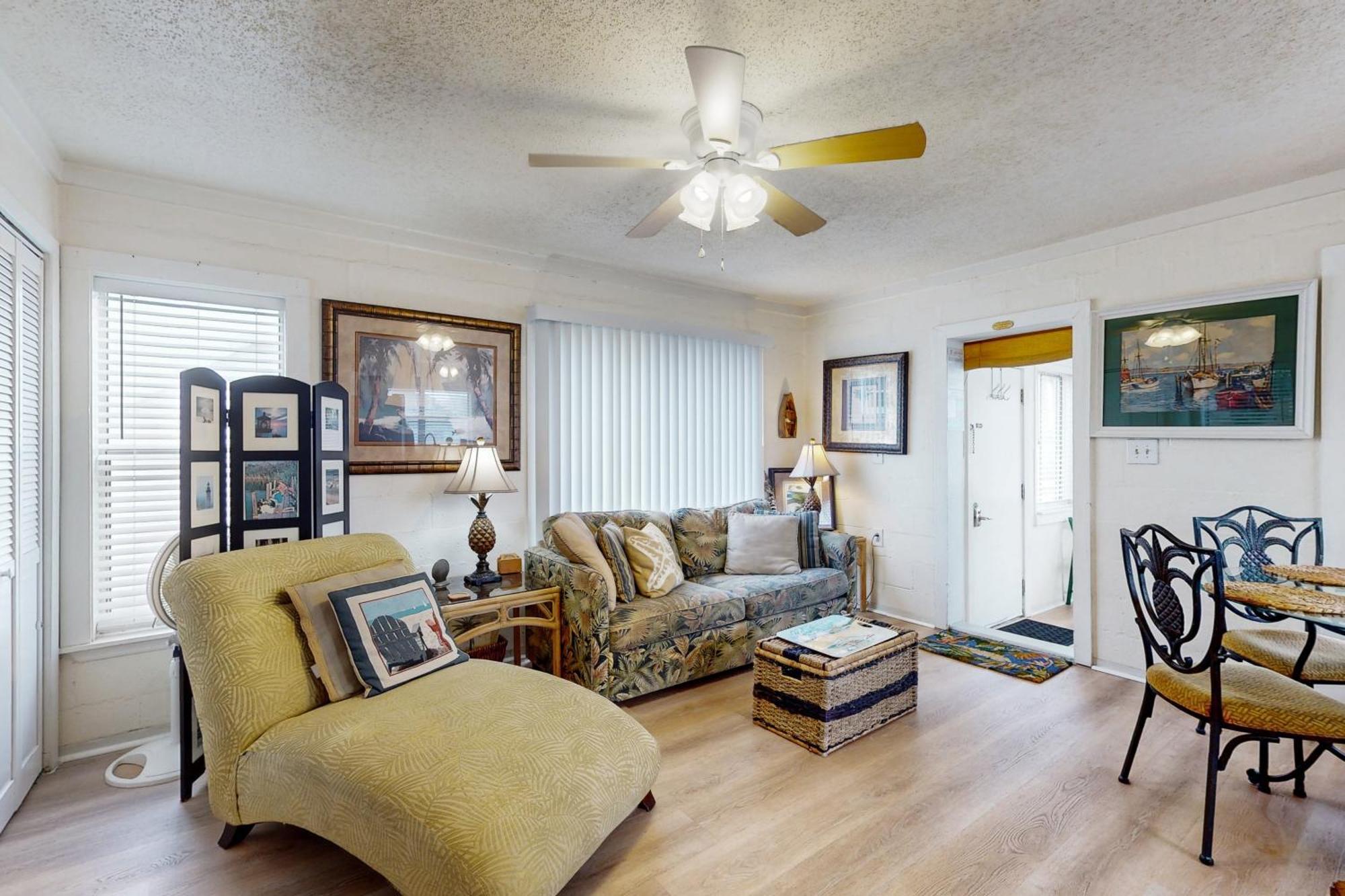 Linda'S Cozy Cottage "C" ラグナ・ビーチ エクステリア 写真