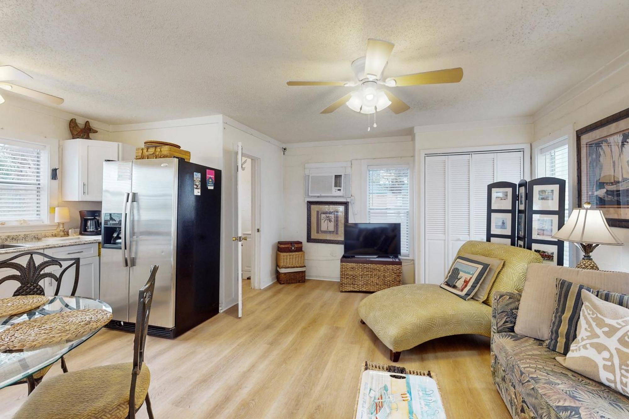 Linda'S Cozy Cottage "C" ラグナ・ビーチ エクステリア 写真